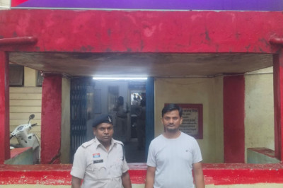फर्जी लेटरहेड और हस्ताक्षर से जन्म-मृत्यु प्रमाण पत्र बनाने वाला आरोपी गिरफ्तार