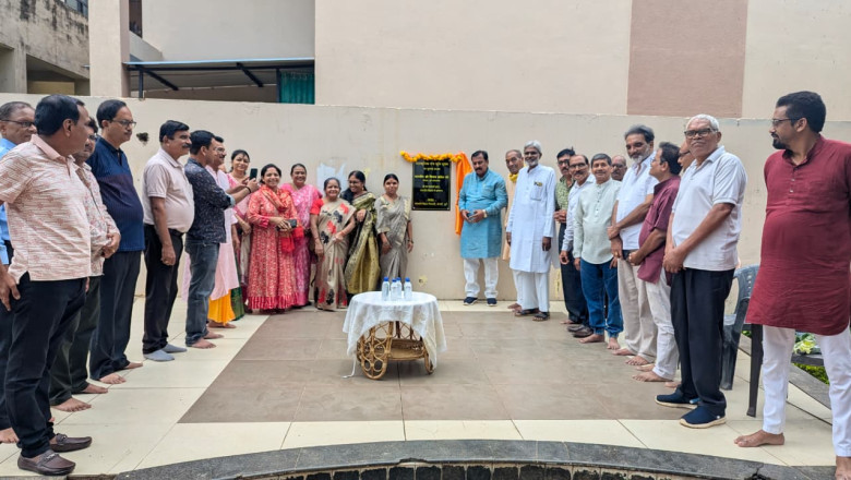 आस्था बहुउद्देशीय कल्याण संस्थान ने 90 वर्षीय बुजुर्ग को श्रवण यंत्र एवं चश्मा प्रदान किया...