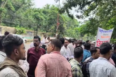 स्मार्ट मीटर को लेकर बड़ा बवाल! CSEB मुख्यालय का घेराव, कांग्रेस ने बढ़ाया आंदोलन का समर्थन...