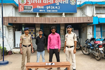 सुपेला में हथियार लहराकर फैला रहे थे दहशत, दुर्ग पुलिस ने दो आरोपियों को दबोचा