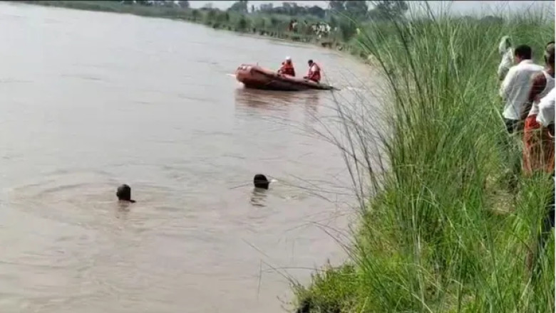 गुरु पूर्णिमा पर गंगा स्नान के दौरान बड़ा हादसा: कासगंज में युवक डूबा, गोताखोरों का सर्च ऑपरेशन जारी...
