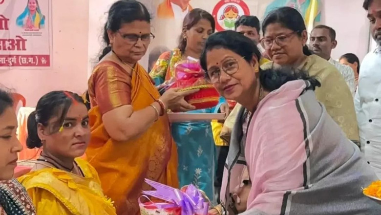 विश्व स्तनपान सप्ताह पर दुर्ग में जागरूकता कार्यक्रम, महापौर अलका बाघमार ने माताओं को किया सम्मानित