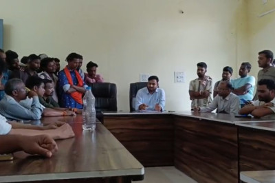 8 की जगह 12 घंटे काम और वेतन कटौती का आरोप, छाल खदान में SKA कंपनी की जांच के आदेश...