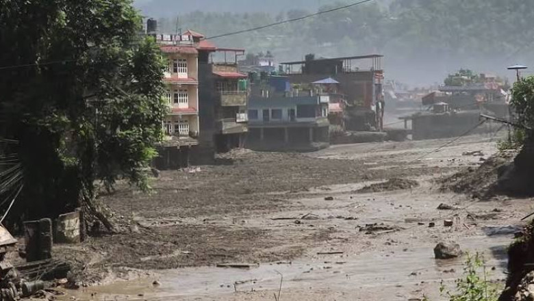 नेपाल में फिर बाढ़ का अलर्ट, नदियों का जलस्तर बढ़ा: मौत का आंकड़ा 1 हजार के पार, चितवन में सबसे ज्यादा 321 शव बरामद