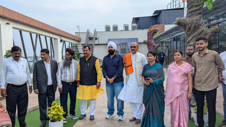 दुर्ग-राजनांदगांव बायपास पर अर्थ होटल इंटरनेशनल का भव्य शुभारंभ, सांसद विजय बघेल ने दी शुभकामनाएं