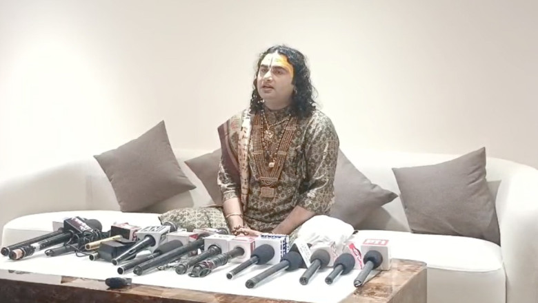 जांजगीर में अनिरुद्धाचार्य महाराज के बड़े बयान: आरक्षण से लेकर धर्म परिवर्तन और फिल्मों में साधु-संतों के चित्रण पर कही ये बात...