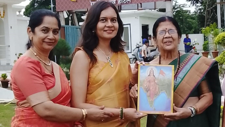 तीजहरिन उत्सव 2026: सखियों संग सजेगा तीज का रंग, मेहंदी-झूले से लेकर लोक संगीत तक होंगे खास आयोजन