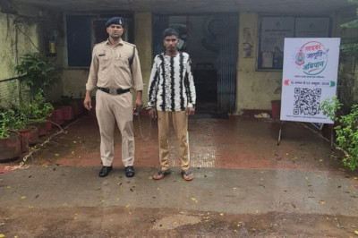 मोहन नगर में गांजा बेचते आरोपी गिरफ्तार, 1.953 किलो गांजा और ₹700 नगद बरामद