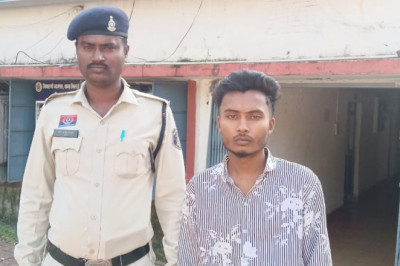 भिलाई में गांजा तस्कर गिरफ्तार, रुवाबांधा तालाब के पास ग्राहक तलाश रहा था आरोपी, 1.26 किलो गांजा जप्त...