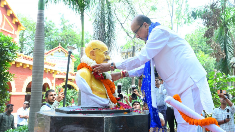 रायपुर में गांधी-शास्त्री जयंती पर नशा मुक्त भारत संकल्प पदयात्रा, राज्यपाल रमेन डेका हुए शामिल...