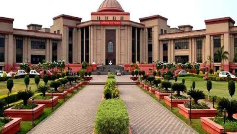 छत्तीसगढ़ में शिक्षक भर्ती परीक्षा पर रोक, दिव्यांग आरक्षण में गड़बड़ी का आरोप; हाईकोर्ट ने सरकार से मांगा जवाब