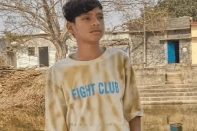 बलौदाबाजार में दर्दनाक सड़क हादसा, खड़े ट्रक में घुसी बाइक; 3 भाइयों की मौत, 2 ने रायपुर में तोड़ा दम