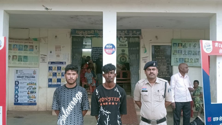 दुर्गा पंडाल की दान पेटी और टावर से कॉपर वायर चोरी, 3 आरोपी गिरफ्तार