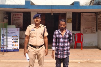 दुर्ग में धारदार हथियार लहराकर लोगों को डराने वाला आरोपी गिरफ्तार, नेवई पुलिस ने भेजा जेल