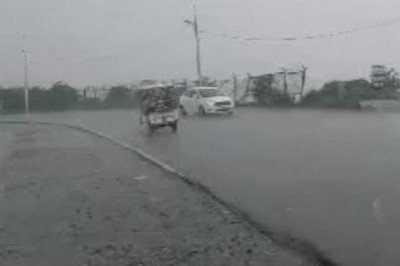 अर्नब तूफान का असर: रायपुर, गरियाबंद और रायगढ़ में बारिश, 5 जिलों में रेड अलर्ट